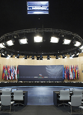 Cimeira Nato Lisboa 2010 julcar mobiliario